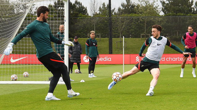 KIRKBY, ENGLAND - MAY 25: (THE SUN OUT. THE SUN ON SUNDAY OUT) Alisson Becker and Diogo Jota of Liverpool during a training session at AXA Training Centre on May 25, 2022 in Kirkby, England.
