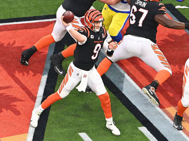 INGLEWOOD, CA - FEBRUARY 13: Cincinnati Bengals Quarterback Joe Burrow (9) throws a pass in the first half during Super Bowl LVI between the Cincinnati Bengals and the Los Angeles Rams on February 13, 2022, at SoFi Stadium in Inglewood, CA.