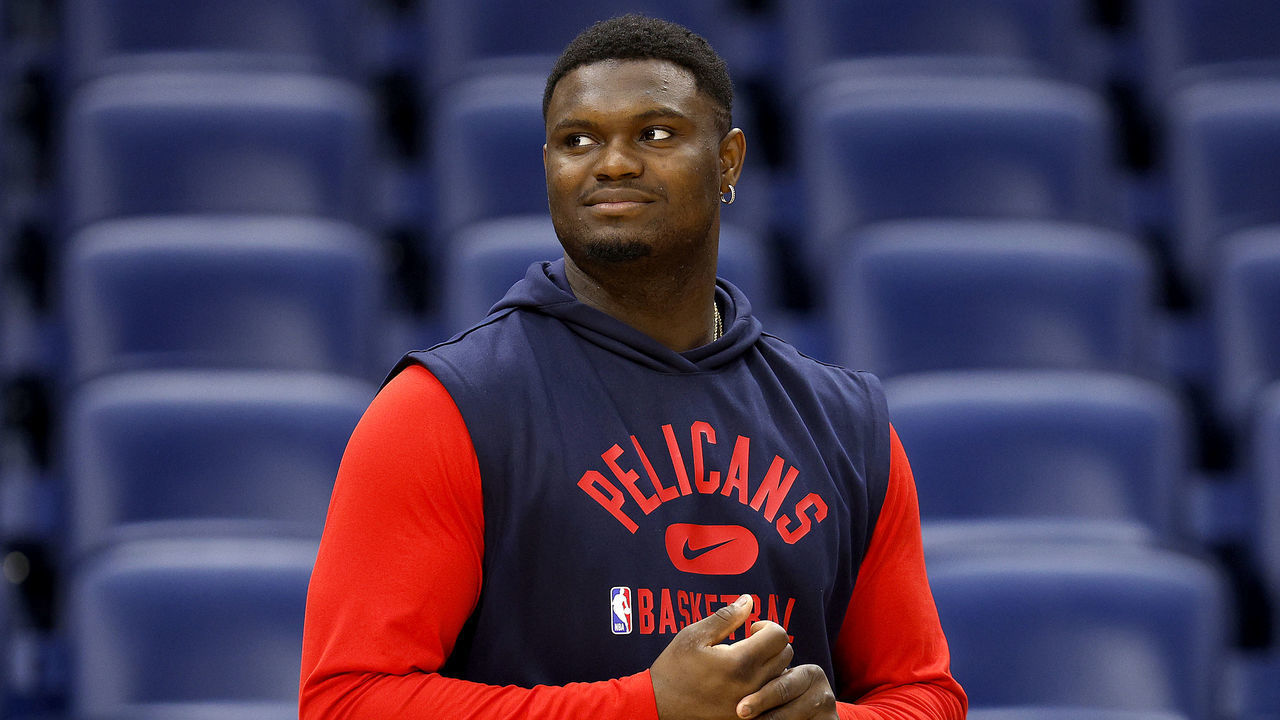NEW ORLEANS, LOUISIANA - MARCH 26: Zion Williamson #1 of the New Orleans Pelicans stands on the court prior to the start of an NBA game against the San Antonio Spurs at Smoothie King Center on March 26, 2022 in New Orleans, Louisiana.