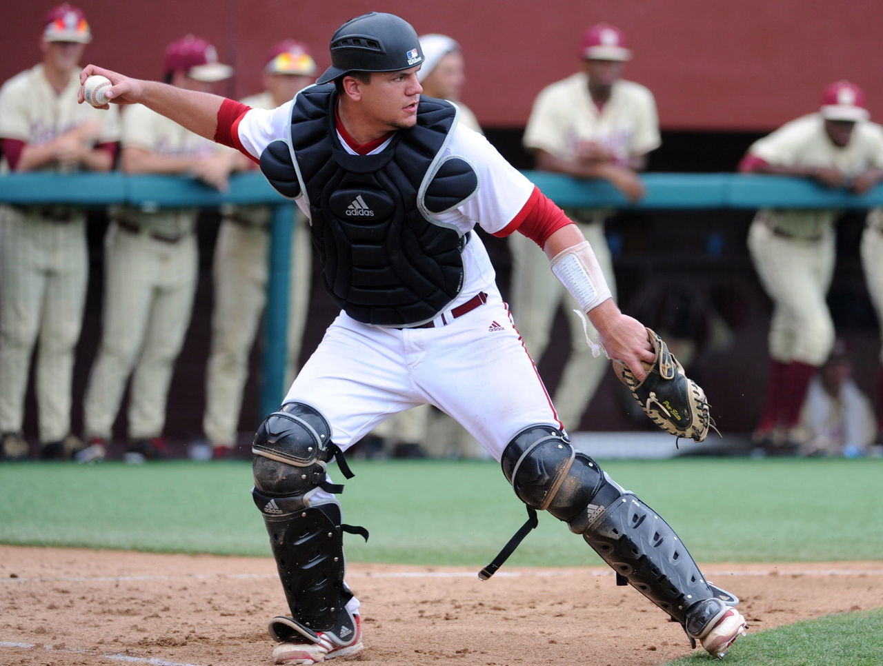 Report: Cubs sign first-rounder Kyle Schwarber well under slot 