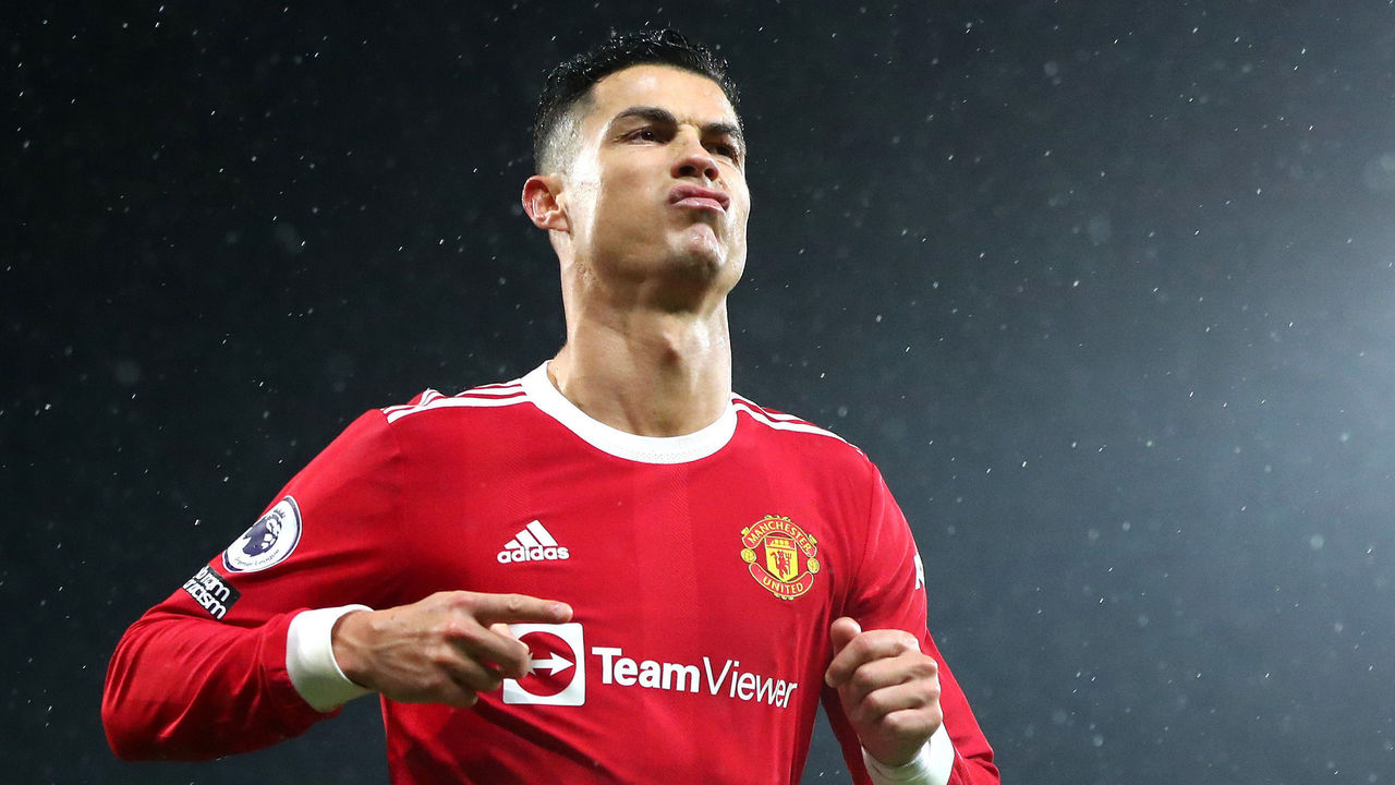 Cristiano Ronaldo's Manchester United return: 'On Sunday, the king