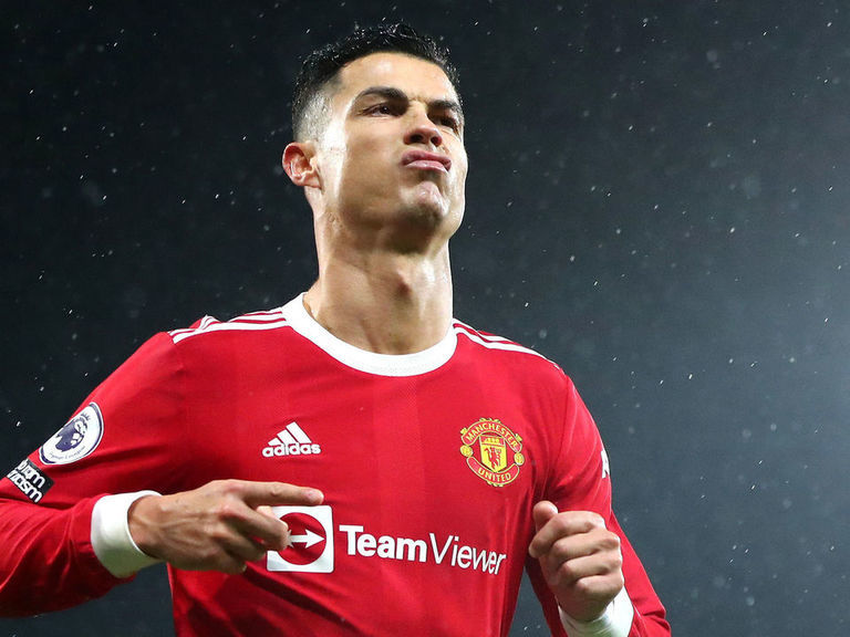 Ronaldo Seems to Confirm United Return: 'Sunday, the King Plays