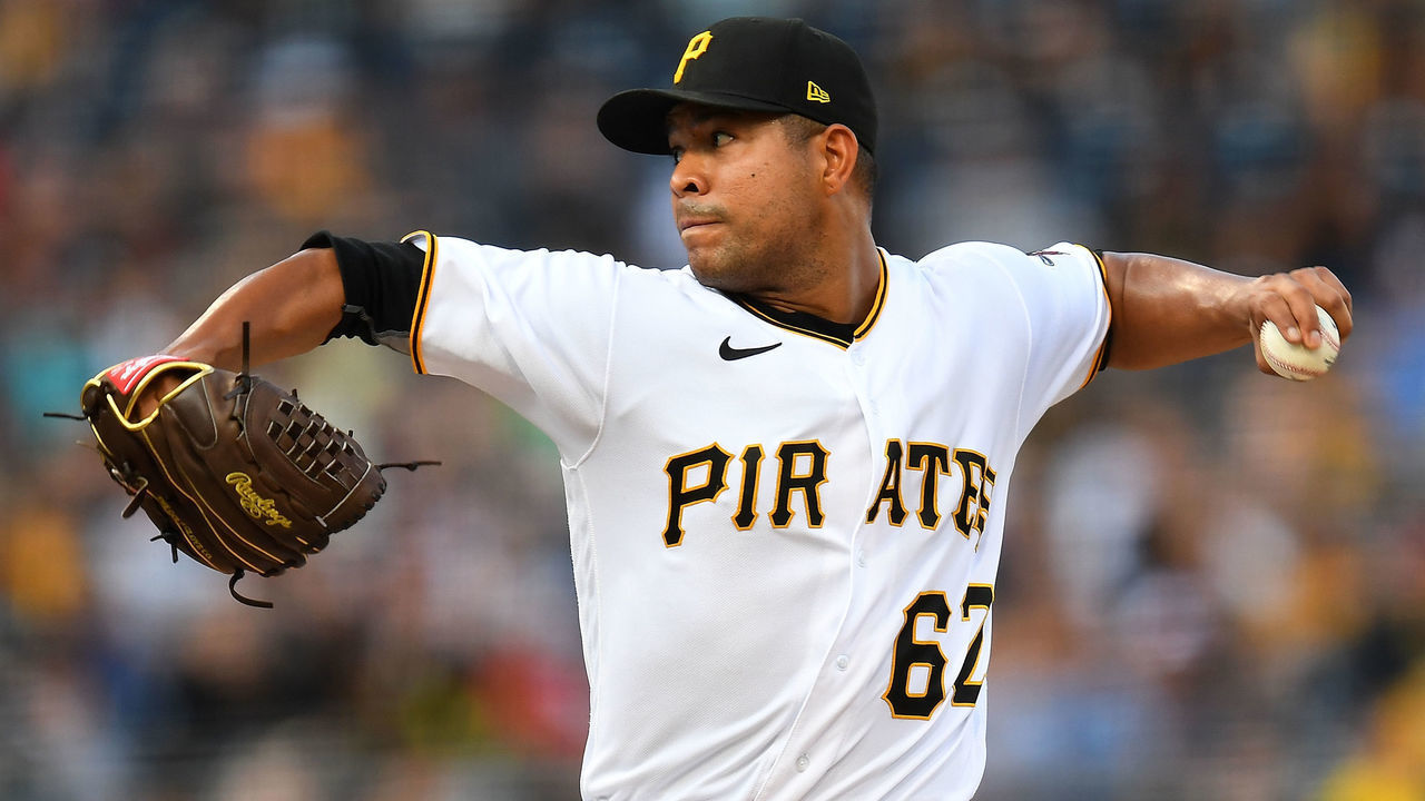 PITTSBURGH, PA - JULY 29: Jose Quintana #62 of the Pittsburgh Pirates pitches during the first inning against the Philadelphia Phillies at PNC Park on July 29, 2022 in Pittsburgh, Pennsylvania.