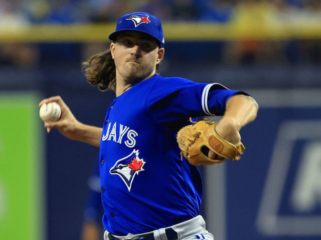 Tampa, USA. 13th May, 2022. Toronto Blue Jays starter Kevin Gausman pitches  against the Tampa Bay Rays during the second inning at Tropicana Field in  St. Petersburg, Florida on Friday, May 13