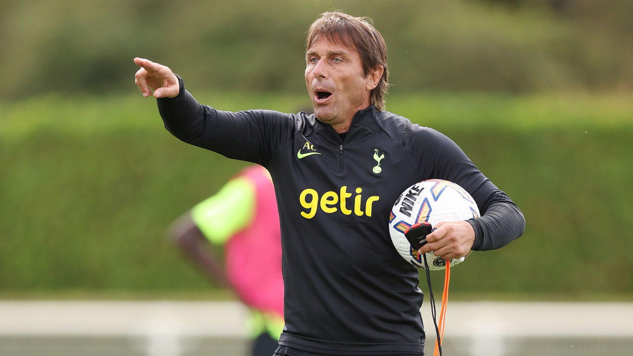 ENFIELD, ENGLAND - JULY 26: Antonio Conte, head coach of Tottenham Hotspur during the Tottenham Hotspur training session at Tottenham Hotspur Training Centre on July 26, 2022 in Enfield, England.