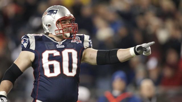 Football: New England Patriots Rich Ohrnberger (60) during game vs New York Jets. Foxboro, MA 11/22/2009 CREDIT: Damian Strohmeyer