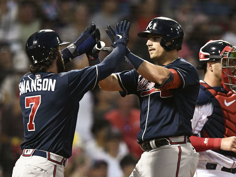 Riley's big night lifts Braves over Red Sox in extras | theScore.com