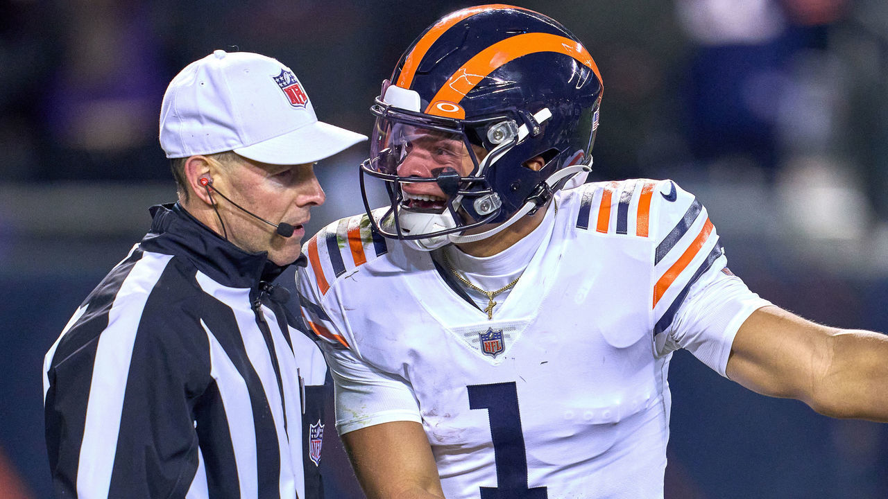 CHICAGO, IL - DECEMBER 20: Chicago Bears quarterback Justin Fields (1) argues a call with the referee after a play during a game between the Chicago Bears and the Minnesota Vikings on December 20, 2021, at Soldier Field in Chicago, IL.