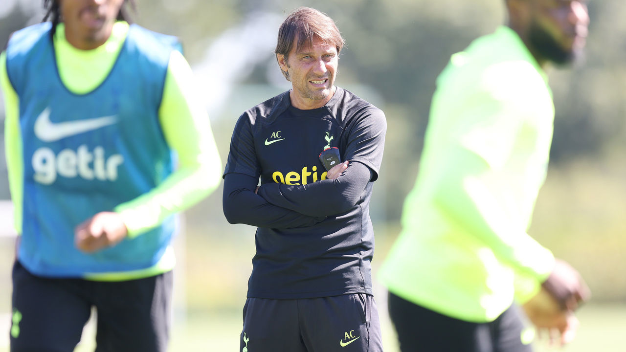 ENFIELD, ENGLAND - AUGUST 11: Antonio Conte, head coach of Tottenham Hotspur during the Tottenham Hotspur training session at Tottenham Hotspur Training Centre on August 11, 2022 in Enfield, England.
