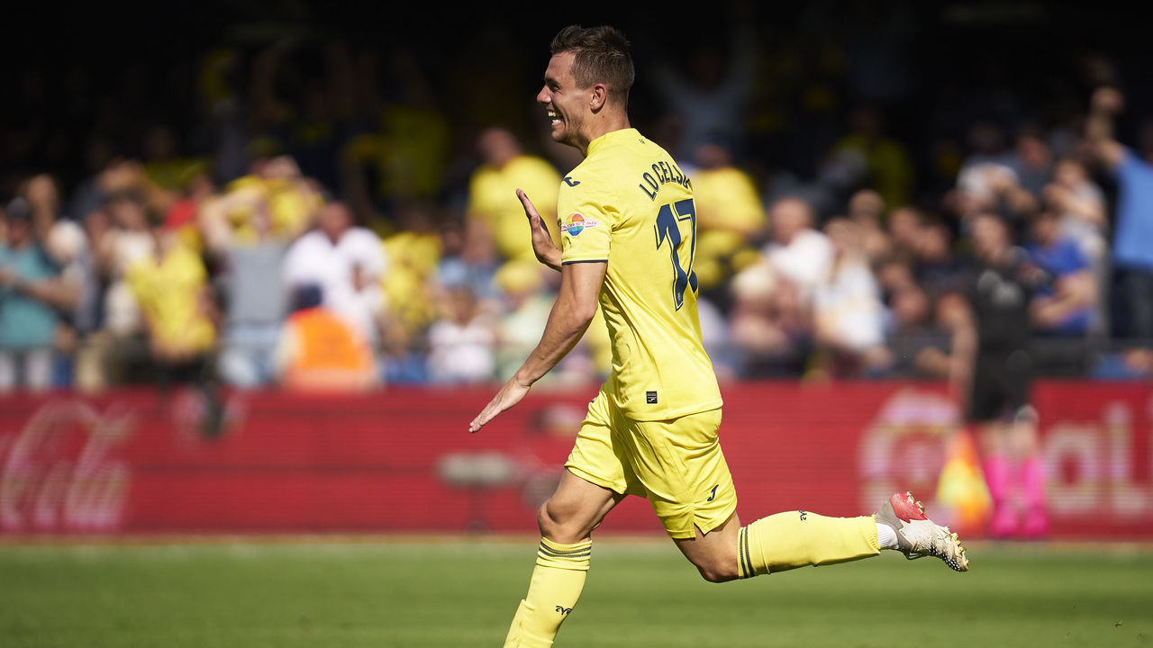 VILLARREAL, SPAIN - MAY 08: Giovani Lo Celso of Villarreal CF celebrates after scoring their side's first goal during the La Liga Santander match between Villarreal CF and Sevilla FC at Estadio de la Ceramica on May 08, 2022 in Villarreal, Spain.