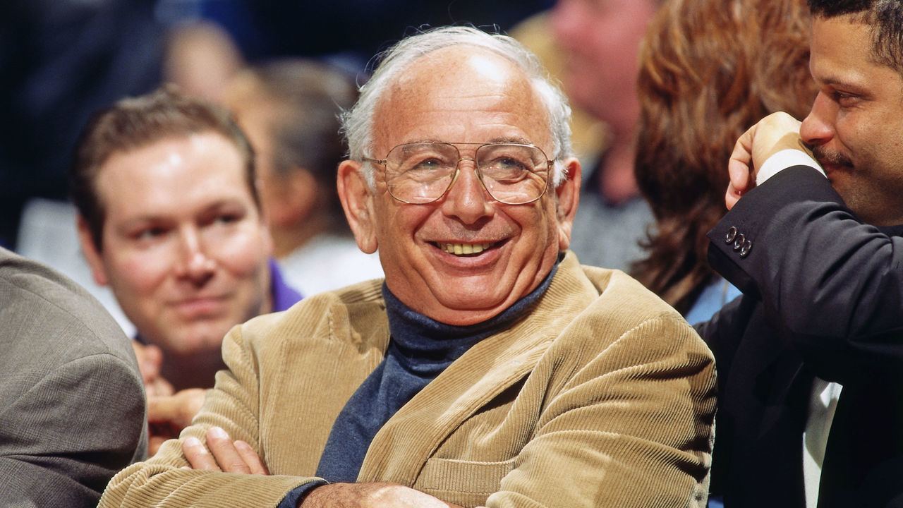 SACRAMENTO - 1996: Pete Carril of the Sacramento Kings looks on circa 1996 at Arco Arena in Sacramento, California. Mandatory Copyright Notice: Copyright 1996 NBAE