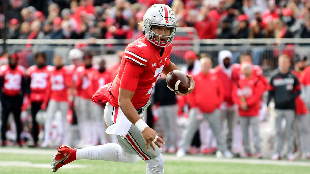 COLUMBUS, OHIO - NOVEMBER 20: C.J. Stroud #7 of the Ohio State Buckeyes carries the ball during the first half of a game against the Michigan State Spartans at Ohio Stadium on November 20, 2021 in Columbus, Ohio.