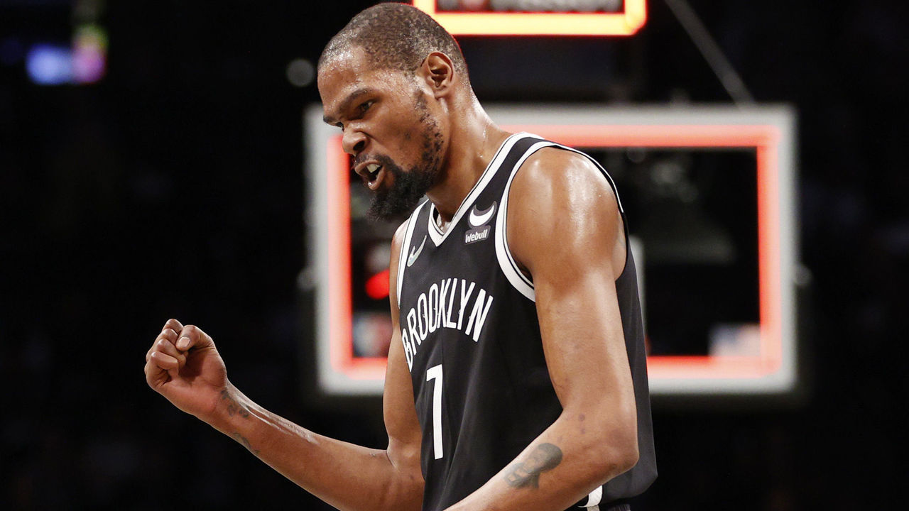 NEW YORK, NEW YORK - APRIL 12: Kevin Durant #7 of the Brooklyn Nets reacts during the first half of the Eastern Conference 2022 Play-In Tournament against the Cleveland Cavaliers at Barclays Center on April 12, 2022 in the Brooklyn borough of New York City.