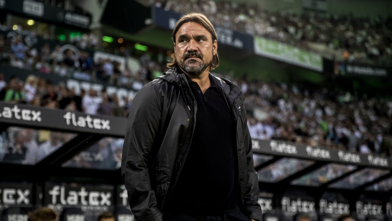 MOENCHENGLADBACH, GERMANY - AUGUST 19: Daniel Farke of Borussia Mönchengladbach is seen before the Bundesliga match between Borussia Moenchengladbach and Hertha BSC at Borussia-Park on August 19, 2022 in Moenchengladbach, Germany.