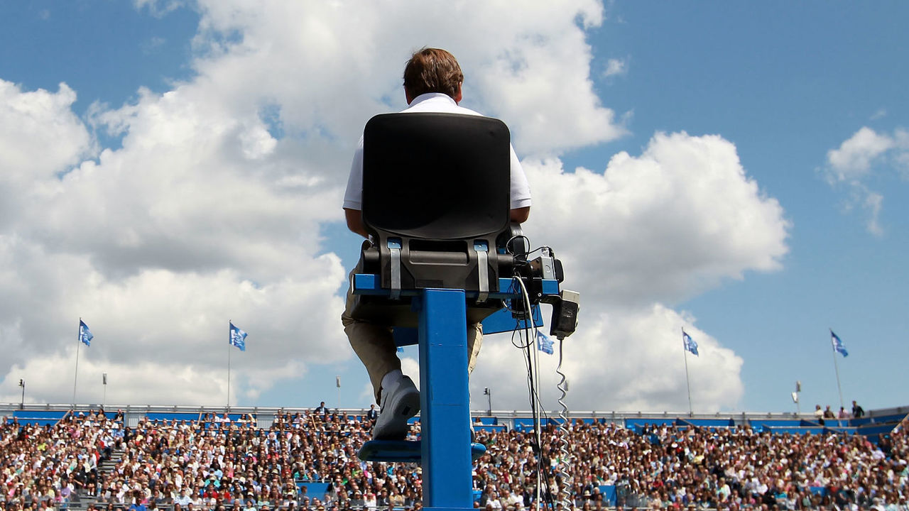 LONDON, ENGLAND - JUNE 11: A general view of centre court and the Umpire during the Men's Singles semi final match between Andy Murray of Great Britain and Andy Roddick of the United on day six of the AEGON Championships at Queens Club on June 11, 2011 in London, England.