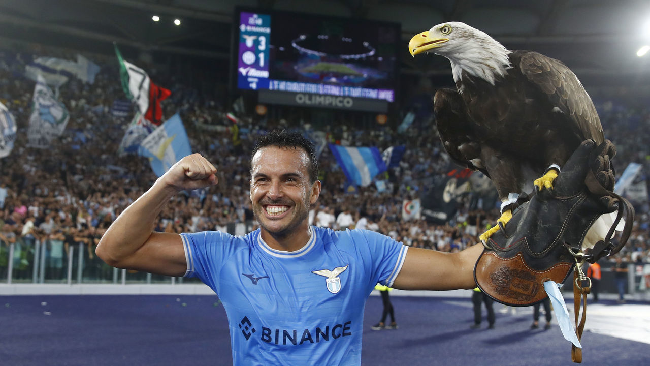 ROME, ITALY - AUGUST 26: Pedro of SS Lazio celebrates after winning the Serie A match between SS Lazio and FC Internazionale at Stadio Olimpico on August 26, 2022 in Rome, Italy.