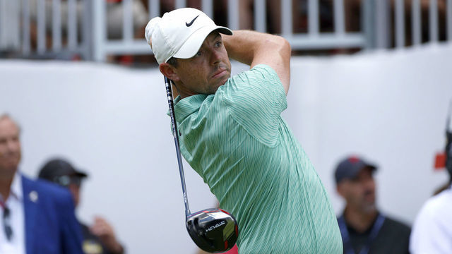 ATLANTA, GA - AUGUST 28: Rory McIlroy (NIR) watches his drive off the first tee-box during the fourth and final round of the TOUR Championship on Sunday, August 28, 2022 at East Lake Golf Club in Atlanta, Georgia.