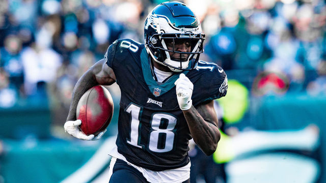 PHILADELPHIA, PA - DECEMBER 26: Philadelphia Eagles wide receiver Jalen Reagor (18) returns a punt for a long gain during the second half of the National Football League game between the New York Giants and Philadelphia Eagles on December 26, 2021 at Lincoln Financial Field in Philadelphia, PA