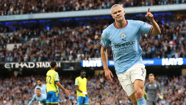 MANCHESTER, ENGLAND - AUGUST 31: Erling Haaland of Manchester City celebrates after scoring a goal to make it 2-0 during the Premier League match between Manchester City and Nottingham Forest at Etihad Stadium on August 31, 2022 in Manchester, United Kingdom.