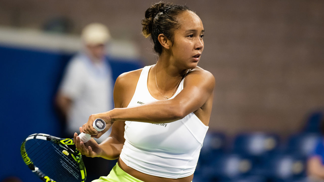 NEW YORK, NEW YORK - AUGUST 31: Leylah Fernandez of Canada hits a shot against Liudmila Samsonova of Russia during her second round match on Day 3 of the US Open Tennis Championships at USTA Billie Jean King National Tennis Center on August 31, 2022 in New York City