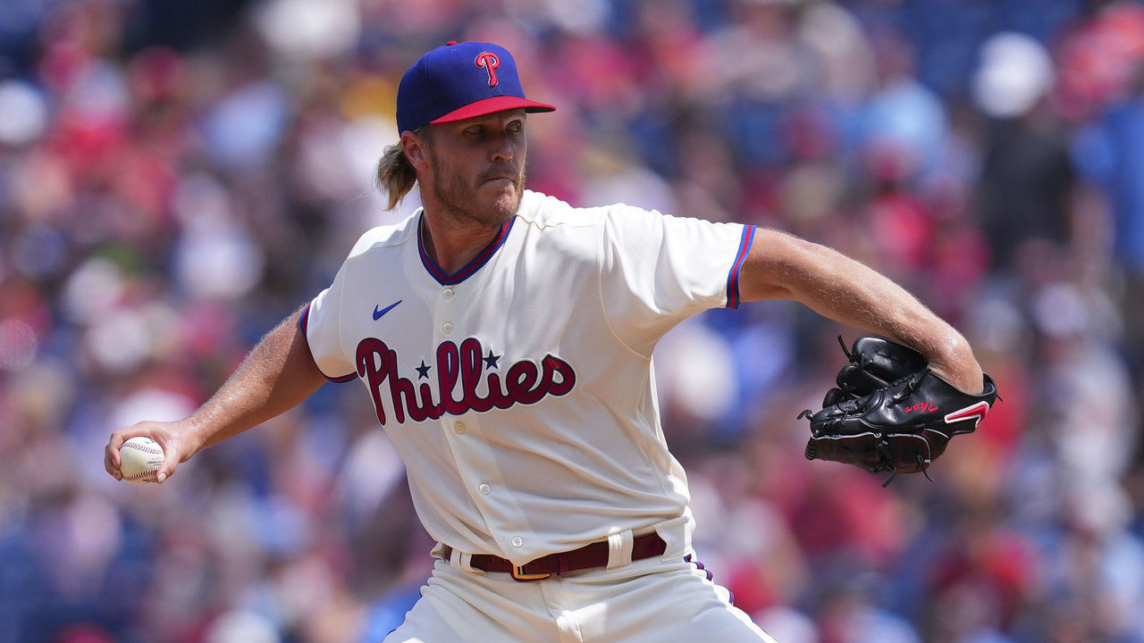 PHILADELPHIA, PA - AUGUST 28: Noah Syndergaard #43 of the Philadelphia Phillies throws a pitch against the Pittsburgh Pirates at Citizens Bank Park on August 28, 2022 in Philadelphia, Pennsylvania. The Pirates defeated the Phillies 5-0.