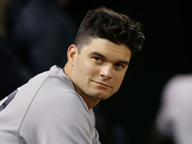 Andrew Benintendi Receives 2023 White Sox Heart and Hustle Award - On Tap  Sports Net