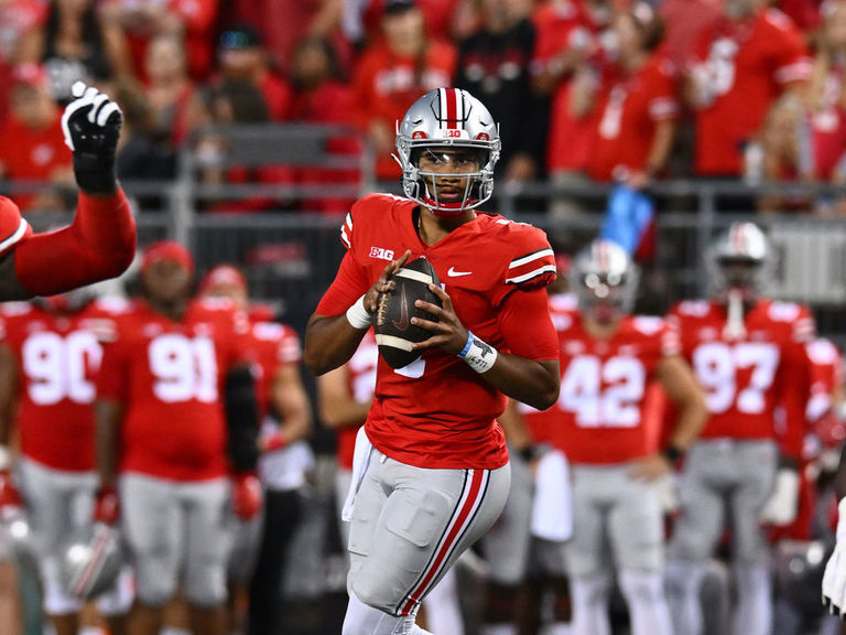 LeBron and Bronny James, Former Buckeyes Among Star-Studded Attendees at  Ohio Stadium