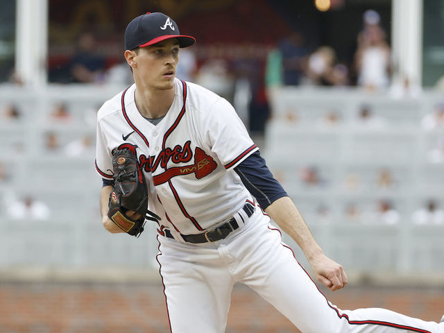 ATLANTA, GA - SEPTEMBER 04: Atlanta Braves starting pitcher Max Fried (54) delivers a pitch during the Sunday afternoon MLB game between the Miami Marlins and the Atlanta Braves on September 4, 2022 at Truist Park in Atlanta, Georgia.