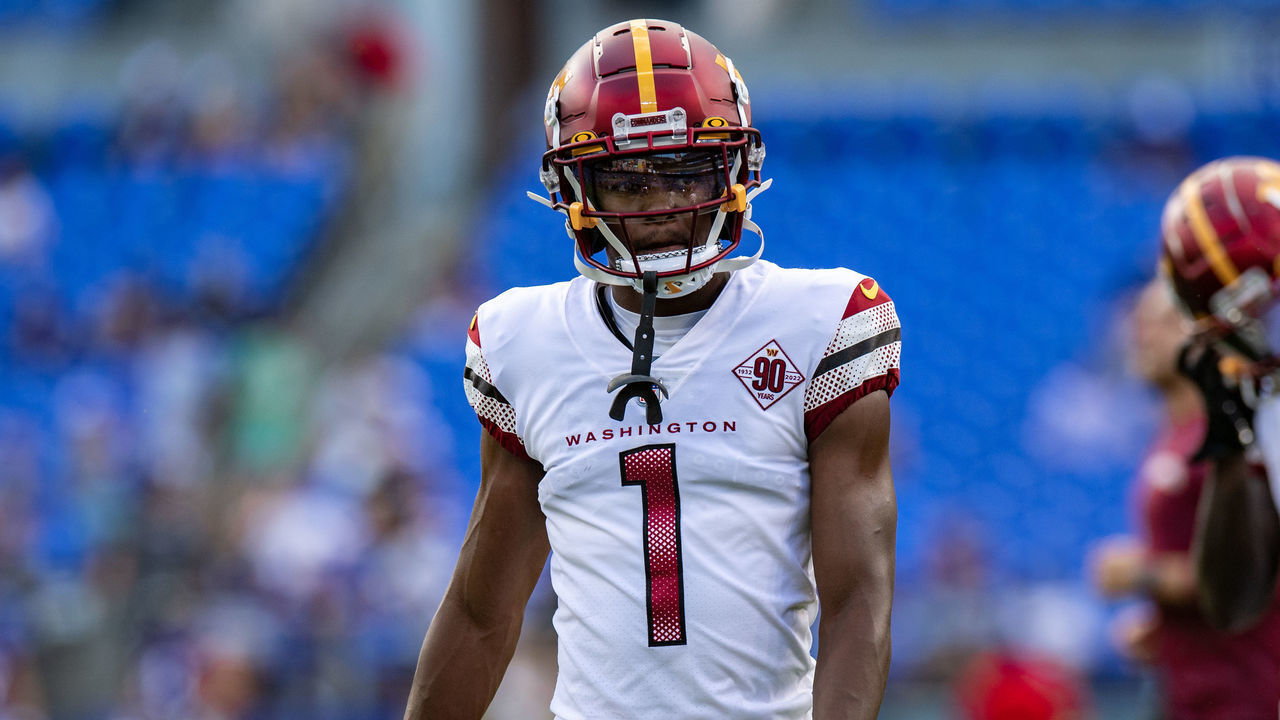 BALTIMORE, MD - AUGUST 27: Washington Commanders wide receiver Jahan Dotson (1) prior to the NFL preseason football game between the Washington Commanders and Baltimore Ravens on August 27, 2022 at M&T Bank Stadium in Baltimore, MD