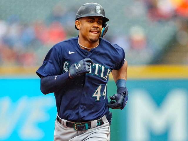 CLEVELAND, OH - SEPTEMBER 04: Seattle Mariners center fielder Julio Rodriguez (44) rounds the bases after hitting a home run during the third inning of the Major League Baseball game between the Seattle Mariners and Cleveland Guardians on September 4, 2022, at Progressive Field in Cleveland, OH.