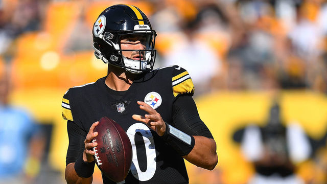 PITTSBURGH, PA - AUGUST 28: Mitch Trubisky #10 of the Pittsburgh Steelers in action during the game against the Detroit Lions at Acrisure Stadium on August 28, 2022 in Pittsburgh, Pennsylvania.