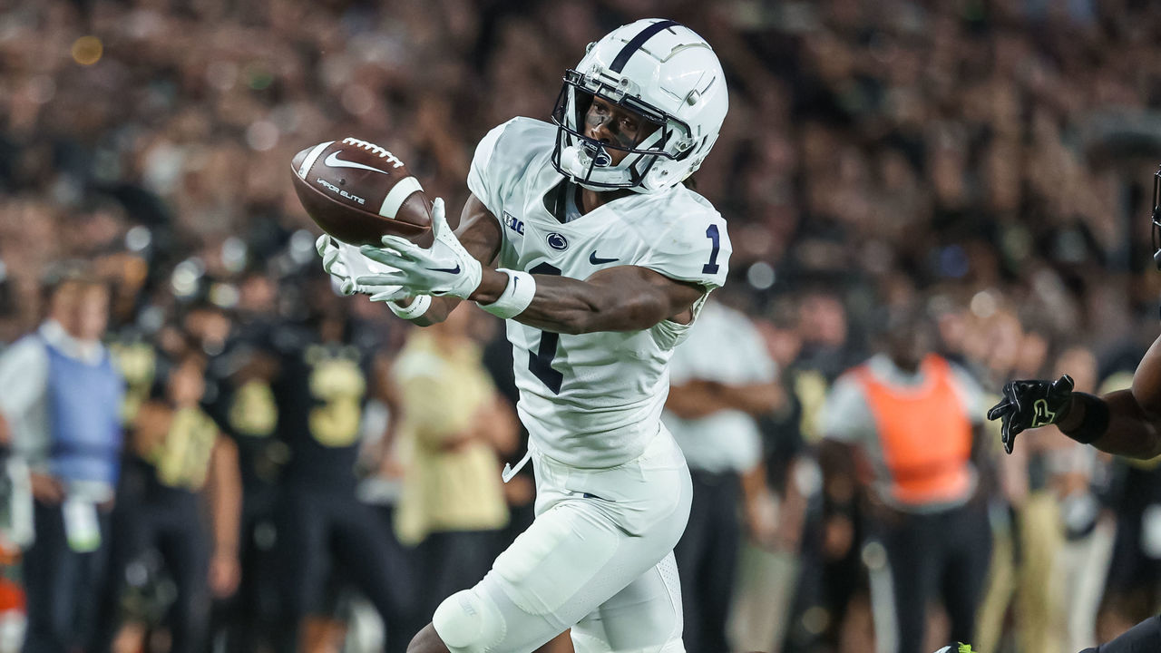 WEST LAFAYETTE, IN - SEPTEMBER 01: KeAndre Lambert-Smith #1 of the Penn State Nittany Lions reaches for the ball during the game against the Purdue Boilermakers at Ross-Ade Stadium on September 1, 2022 in West Lafayette, Indiana.