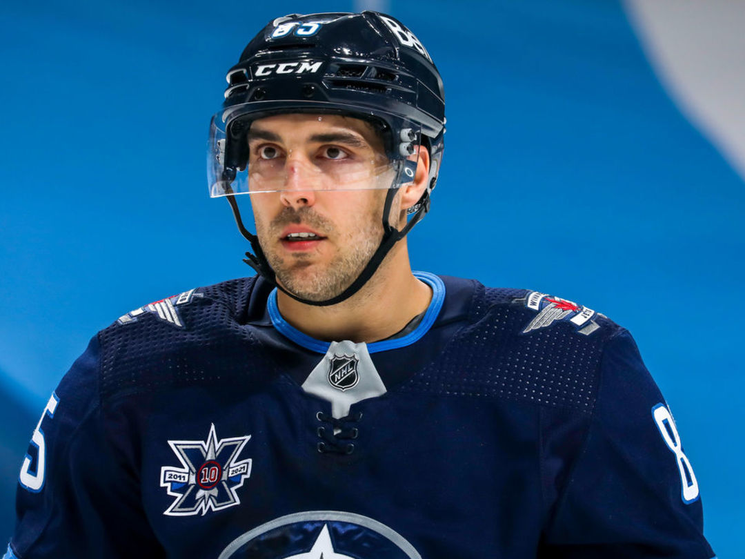 Mathieu Perreault retires from NHL, moving to broadcasting