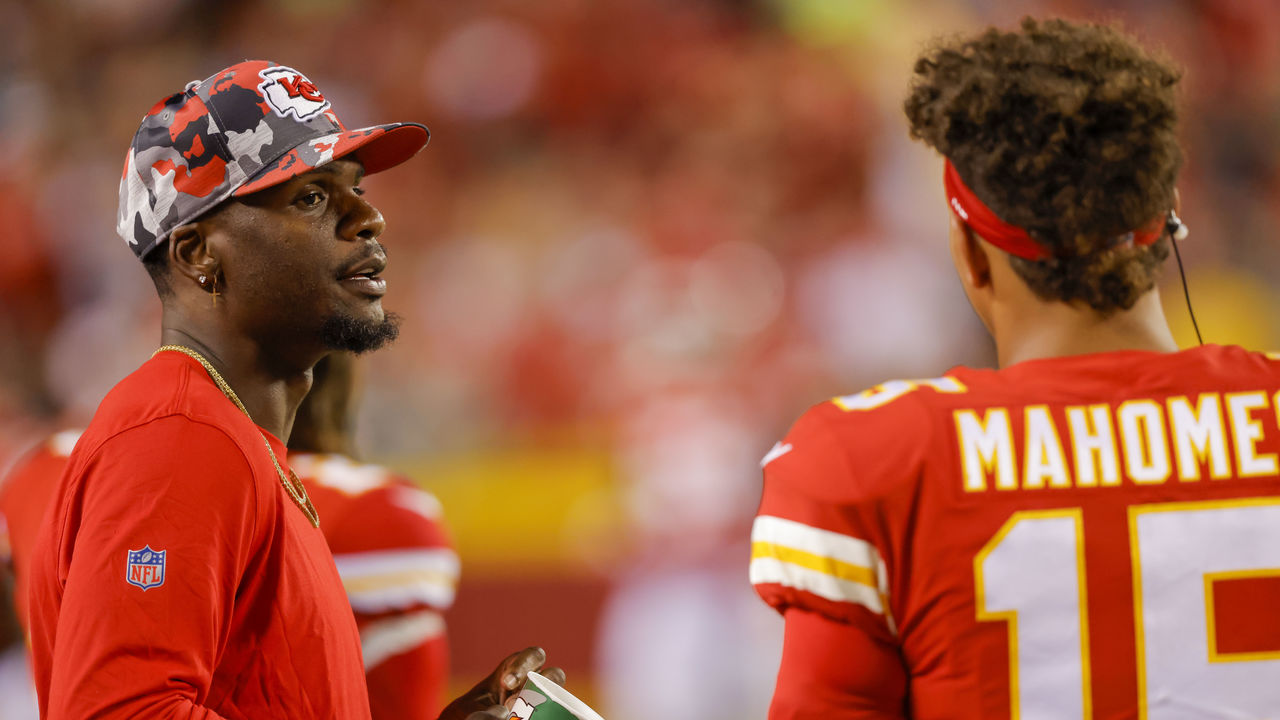 Chiefs' new receivers have experience with elite QBs - The Iola Register