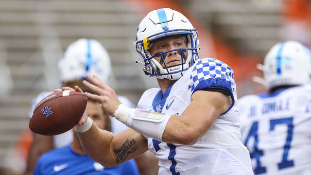 GAINESVILLE, FLORIDA - SEPTEMBER 10: Will Levis #7 of the Kentucky Wildcats warms up before the start of a game against the Florida Gators at Ben Hill Griffin Stadium on September 10, 2022 in Gainesville, Florida.
