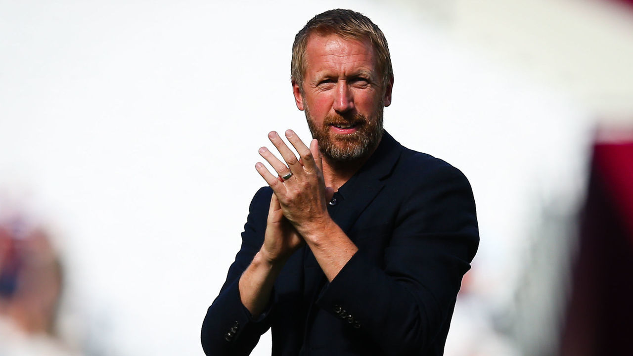 LONDON, ENGLAND - AUGUST 21: Brighton & Hove Albion Head Coach Graham Potter acknowledges the fans after the Premier League match between West Ham United and Brighton & Hove Albion at London Stadium on August 21, 2022 in London, United Kingdom.