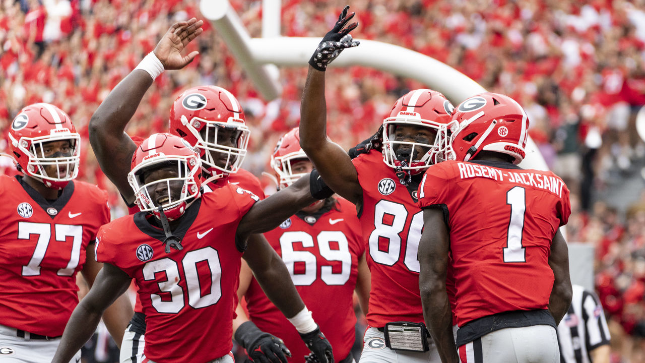 AP Top 25: UGA reclaims No. 1; Kentucky, Arkansas in Top 10