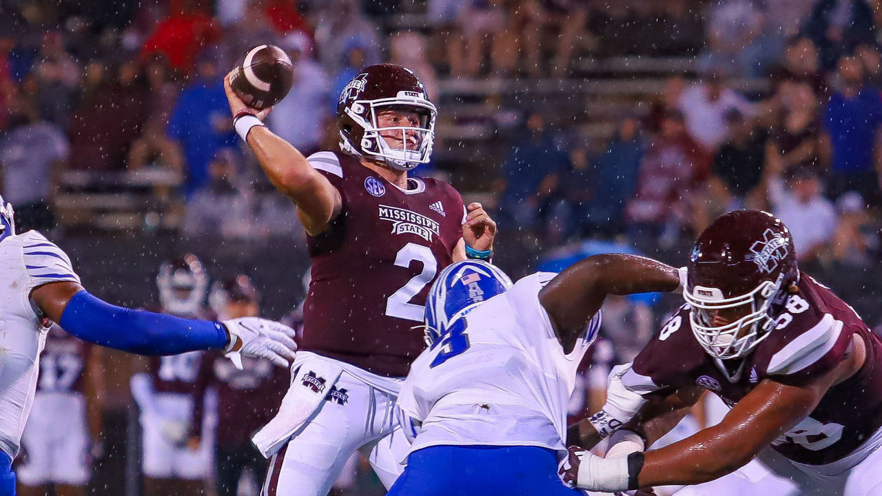 STARKVILLE, MS - SEPTEMBER 03: Mississippi State Bulldogs quarterback Will Rogers (2) fires a pass during the game between the Mississippi State Bulldogs and the Memphis Tigers on September 3, 2022 at Davis Wade Stadium in Starkville, MS,