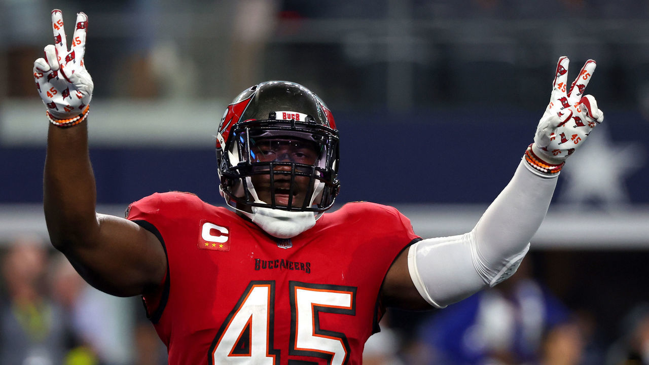 ARLINGTON, TEXAS - SEPTEMBER 11: Devin White #45 of the Tampa Bay Buccaneers reacts during the second half against the Dallas Cowboys at AT&T Stadium on September 11, 2022 in Arlington, Texas.
