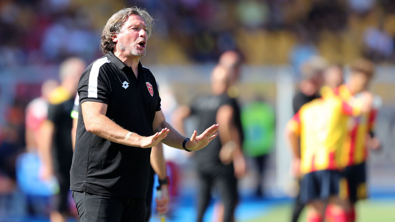 LECCE, ITALY - SEPTEMBER 11: Giovanni Stroppa AC Monza coach during the Serie A match between US Lecce and AC Monza at Stadio Via del Mare on September 11, 2022 in Lecce, Italy.