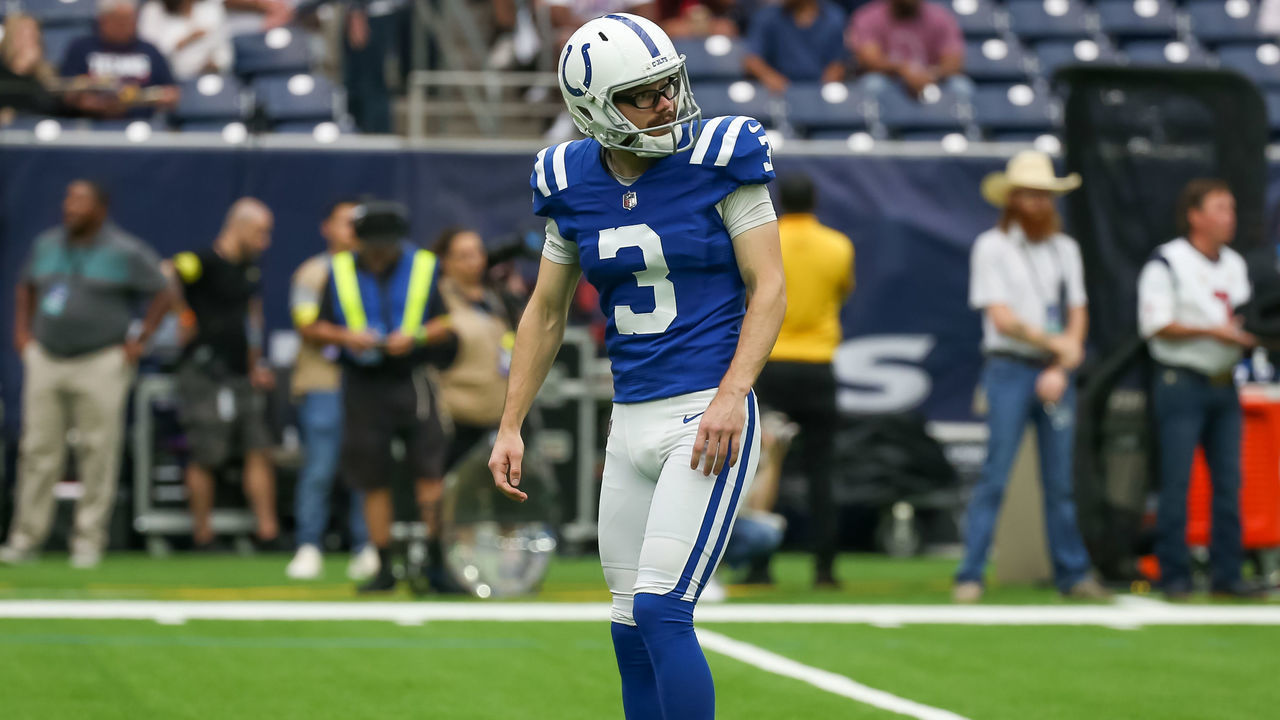 HOUSTON, TX - SEPTEMBER 11: Indianapolis Colts place kicker Rodrigo Blankenship (3) warms up during the NFL game between the Indianapolis Colts and Houston Texans on September 11, 2022 at NRG Stadium in Houston, Texas.