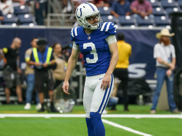 Blankenship Loses Job With Colts After Missed FG in Houston