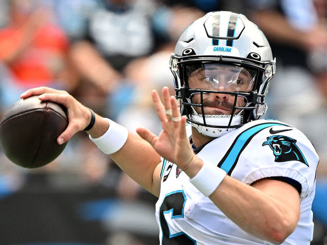 The Cleveland Browns and the Carolina Panthers line up for the snap at the  line of scrimmage during an NFL football game at Bank of America Stadium,  Sunday, Sept. 11, 2022 in