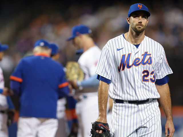 Mets maintain slim NL East lead despite loss to Cubs, look to