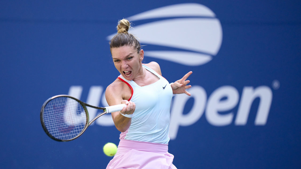 NEW YORK, NEW YORK - AUGUST 29: Simona Halep of Romania plays a forehand shot against Daria Snigur of Ukraine during the Women's Singles First Round on Day One of the 2022 US Open at USTA Billie Jean King National Tennis Center on August 29, 2022 in the Flushing neighborhood of the Queens borough of New York City.