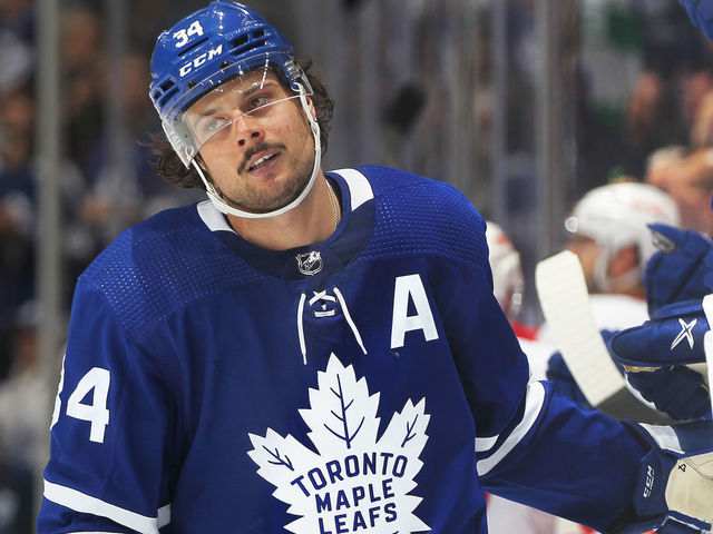 TORONTO, ON - APRIL 26: Auston Matthews #34 of the Toronto Maple Leafs celebrates his 60th goal of the season during an NHL game against the Detroit Red Wings at Scotiabank Arena on April 26, 2022 in Toronto, Ontario, Canada. The Maple Leafs defeated the Red Wings 3-0.