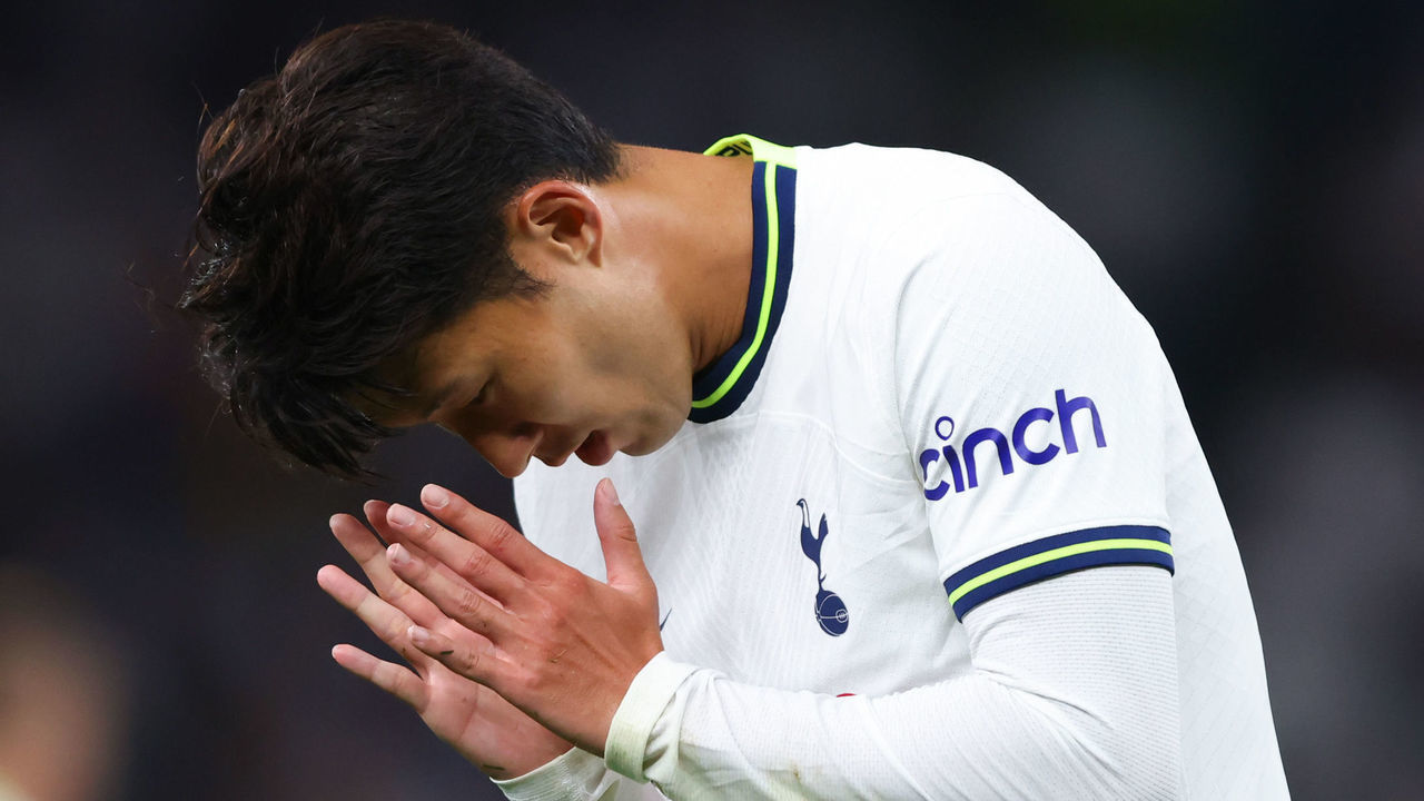 LONDON, ENGLAND - SEPTEMBER 07: Son Heung-min of Tottenham Hotspur reacts during the UEFA Champions League group D match between Tottenham Hotspur and Olympique Marseille at Tottenham Hotspur Stadium on September 7, 2022 in London, United Kingdom.
