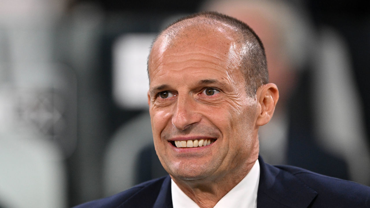 TURIN, ITALY - SEPTEMBER 14: Massimiliano Allegri, Manager of Juventus during the UEFA Champions League group H match between Juventus and SL Benfica at Allianz Stadium on September 14, 2022 in Turin, Italy.