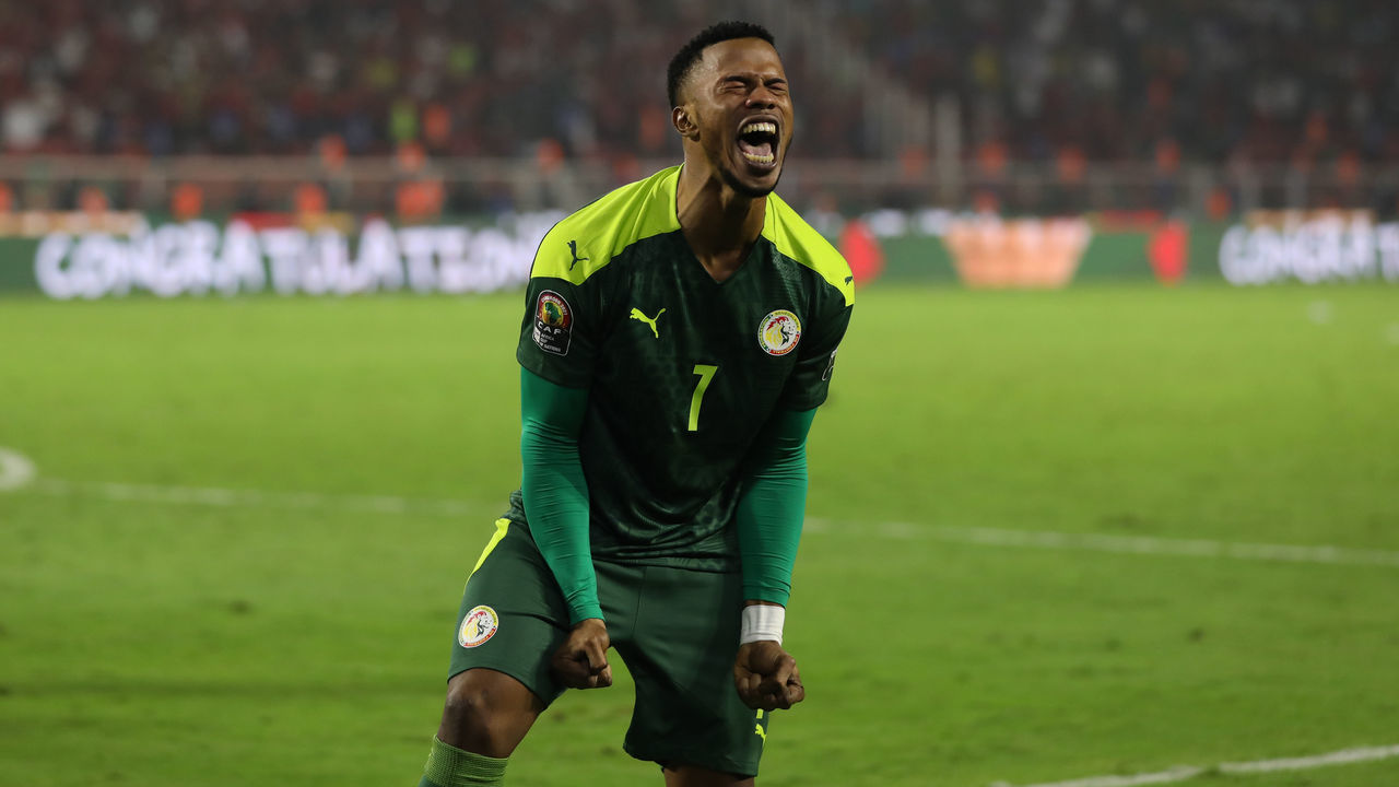 06 February 2022, Cameroon, Yaounde: Senegal's Keita Balde Diao celebrates victory after the 2021 Africa Cup of Nations final soccer match between Senegal and Egypt at the Paul Biya 'Olembe' Stadium. Photo: Ayman Aref/dpa