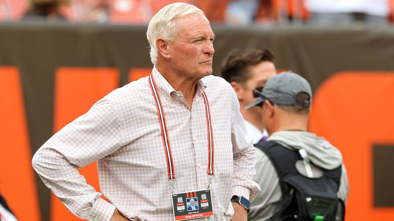 CLEVELAND, OH - SEPTEMBER 18: Cleveland Browns owner Jimmy Haslam on the sideline during the fourth quarter of the National Football League game between the New York Jets and Cleveland Browns on September 18, 2022, at FirstEnergy Stadium in Cleveland, OH.